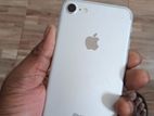 Apple iPhone 7 (Used)