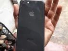 Apple iPhone 8 (Used)