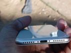 Apple iPhone 8 (Used)