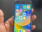 Apple iPhone 8 (Used)