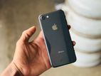 Apple iPhone 8 (Used)