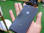 Apple iPhone 8 (Used)