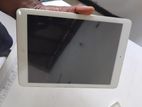 Apple Air ipad 1 (Used)