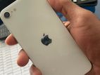 Apple iPhone SE 2 128GB (Used)