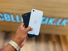 Apple iPhone SE 2 128GB (Used)