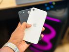 Apple iPhone SE 2 128GB (Used)