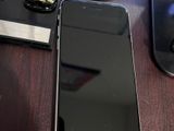 Apple iPhone SE 2 (Used)