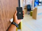 Apple iPhone SE 2 64GB (Black) (Used)