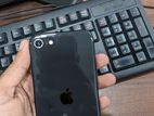 Apple iPhone SE 2 (Used)