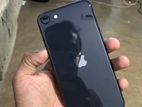 Apple iPhone SE 2 (Used)