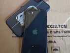 Apple iPhone SE 2 (Used)