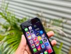 Apple iPhone SE 2 (Used)