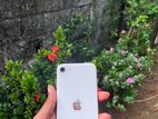 Apple iPhone SE 2 (Used)