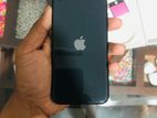 Apple iPhone SE 2 (Used)