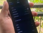 Apple iPhone SE 2 (Used)