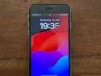 Apple iPhone SE 2 (Used)