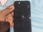 Apple iPhone SE 2 (Used)