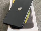 Apple iPhone SE 2 (Used)