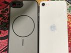 Apple iphone se 2 (Used)