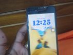 Apple iPhone SE 2 (Used)