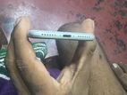 Apple iPhone SE 2 (Used)