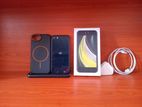 Apple iPhone SE 3 se3 5G (Used)