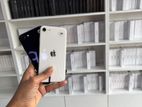 Apple iPhone SE 3 (Used)