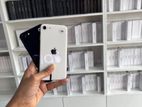 Apple iPhone SE 3 (Used)