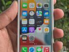 Apple iPhone SE 32gb (Used)
