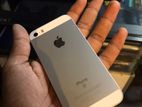 Apple iPhone SE (Used)