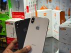 Apple iPhone X 64GB (Used)