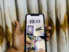Apple iPhone XR (Used)