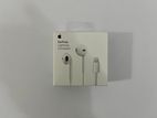 Apple Lightning Cable EarPods