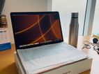 Apple Mac Book