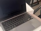 Apple Mac Book Pro 8 Gb Ram 256 Touch Bar