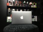 Apple MacBook Air 11" 2015 Core i5 4GB Ram 128GB SSD Silver