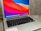 Apple MacBook Air 2017 Laptop