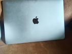 Apple MacBook Air