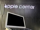 Apple Macbook Air