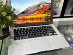 Apple Macbook Air
