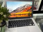 Apple MacBook Air