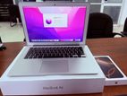 Apple Macbook Air i7