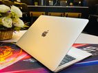 Apple MacBook Air M1 – 8GB RAM | 256GB SSD