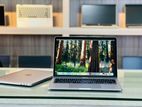 Apple MacBook Air M1 Chip 8GB RAM 256GB SSD%^~