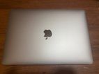 Apple MacBook Air M1