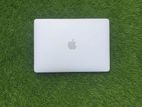 Apple MacBook Air M1
