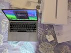 Apple Macbook Air M1