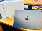 Apple Macbook Air M2 256GB 16GB RAM TouchID