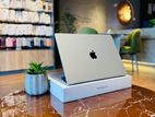 Apple MacBook Air M2 8/256GB ( 15 inch )