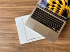 Apple MacBook Air M3 15-Inch (8GB/256GB)